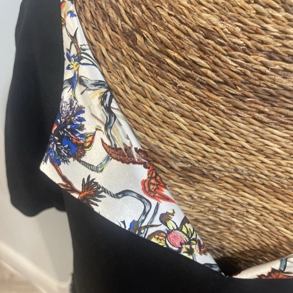 BALENCIAGA Women’s Silk Dress 100% SILK V NECK SHORT SLEEVE DRESS Size M - Picture 5 of 10